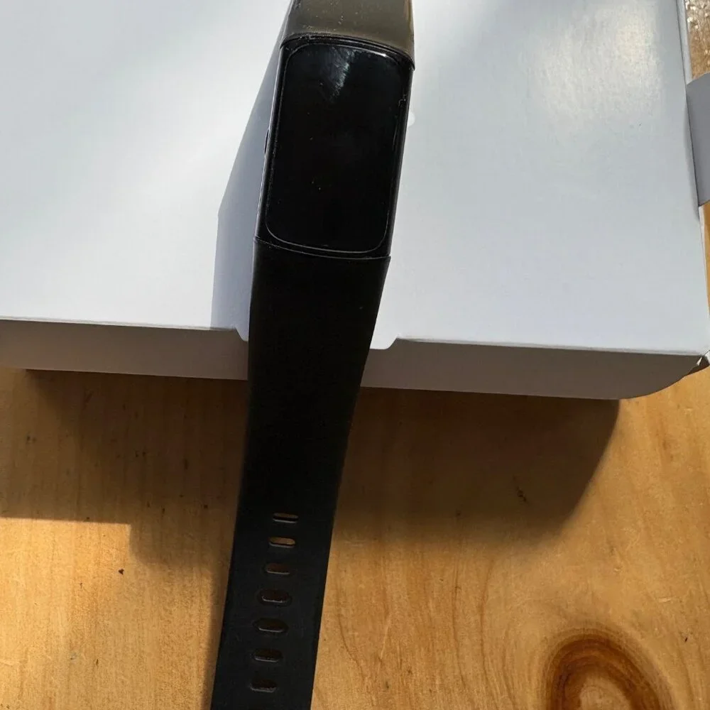 Fitbit Charge 6 Fitness Tracker
